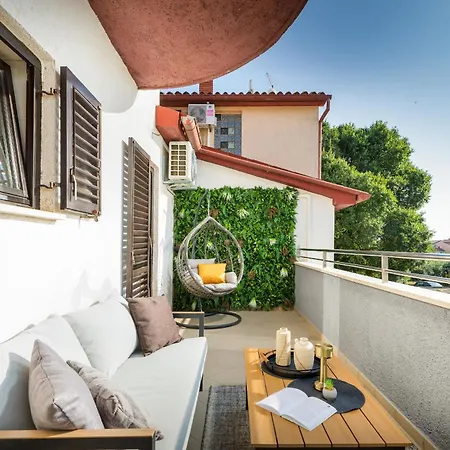 Luxe & Marceta Apartamento Valbandon